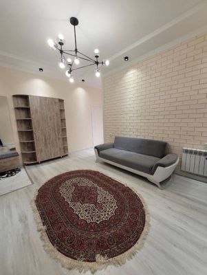 Бобур парк Бигбыстро 3 ком 2 этаж 3 этажка все ест фото реално