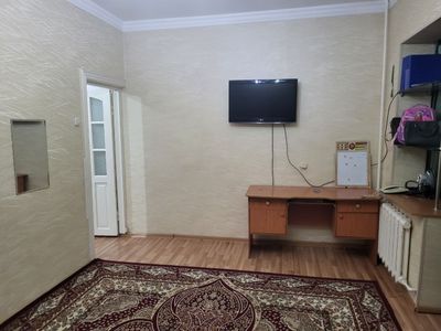 Юнусабад 14кв Аренда 1комн 2 этаж