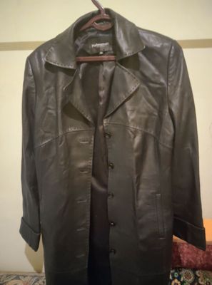 Кожанный плащ продам