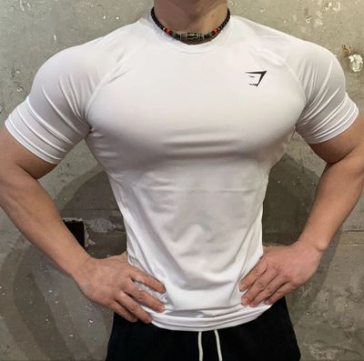 Одежды Gymshark