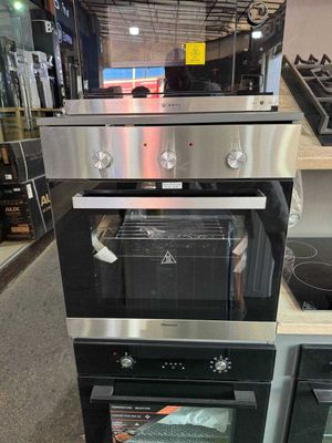 Духовой шкаф Hisense HB060203 встраиваемый 61 л