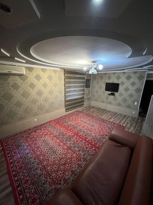 Срочно сдается квартира на Лабзаке 3/1/4.