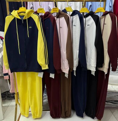 Спортивные костюмы L, XL, 2XL; 46, 48, 50, 52
