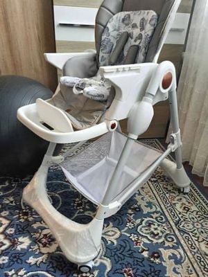 Стулчик для кормления