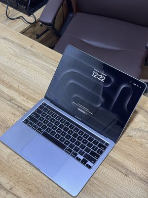 MacBook Pro 13” | SROCHNIGA