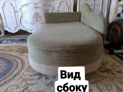 Раскладное кресно. Рояль диван с сундуком. Новый