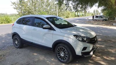 Lada XRAY Cross sotiladi