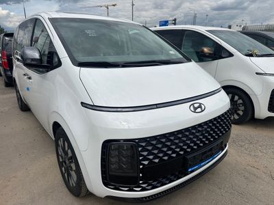 Продам Hyundai Stariya 2023 год 360 камера Капитанские сидения 3 рядя