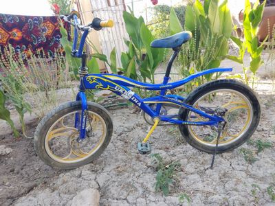 Velosiped satiladi