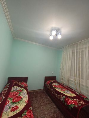 Кроват сатылады.