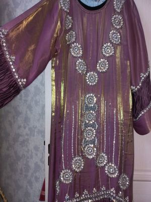 Karalevskiy abaya Svaroviskiy tosh