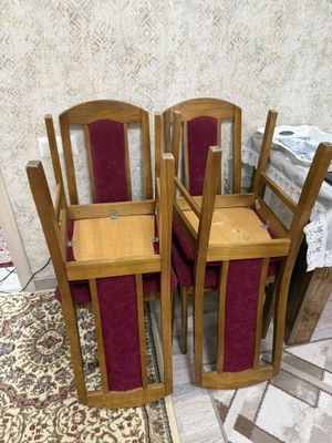 Продаются деревянные стулья