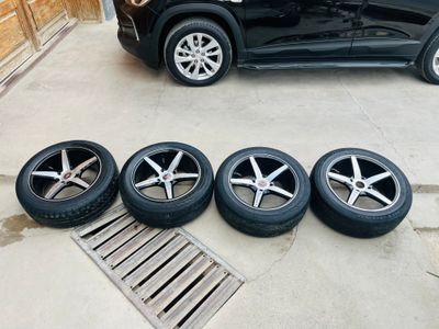Vossen R 16 diska holati yaxshi balonlari yaroqsiz
