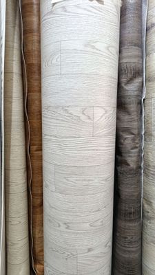 Linoleumlarimiz Rossiya mahsuloti kvadrat metr 35.