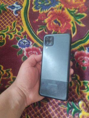 Samsung A 12