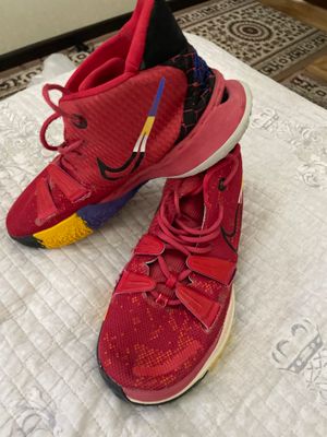 Кроссовки баскетбол Kyrie7 43размер