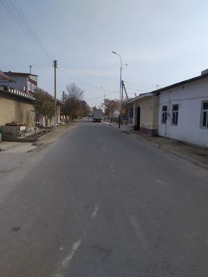 Ховли сотилади срочно