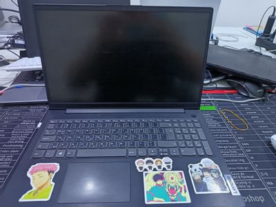 Lenevo i5-1135G7