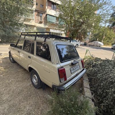 Продам свою машину Жигули 2104