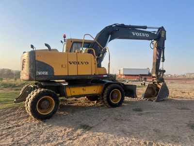 Volvo ekskavator EW145B 2015 Ideal