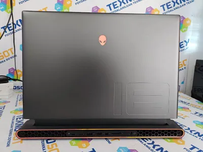 ALIENWARE M18 R2 – игровой ноутбук