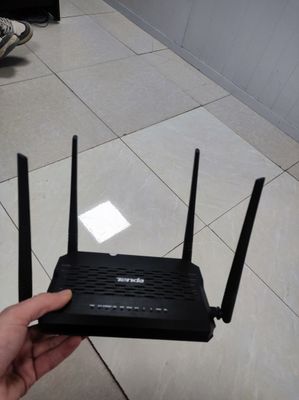 Wifi router Tenda ADSL