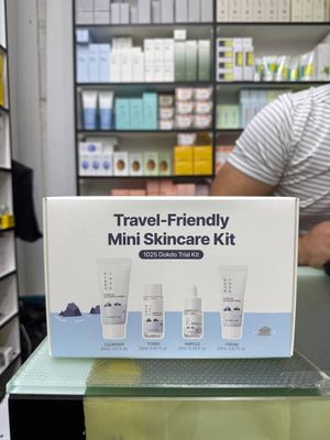 ROUND LAB TRAVEL SET