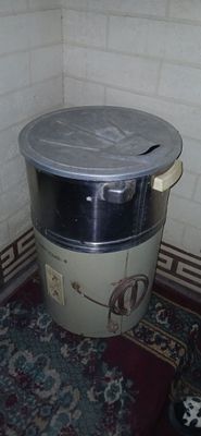 Киргизия машмна яхши ишлиди. Нархи 400000 минг сум