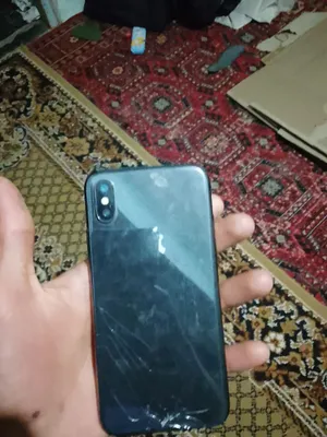 Ayfon X yomkis100ekranalmashgan ekranda 2ta chiziq