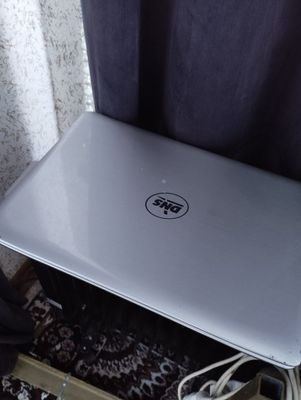 Kompyuter DNS i3