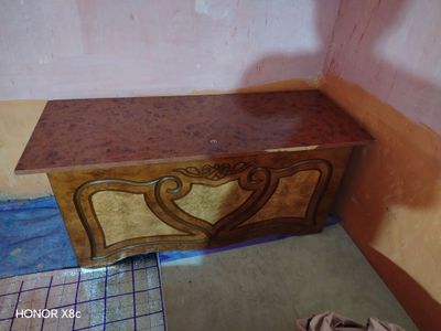 Mebelni sandiq
