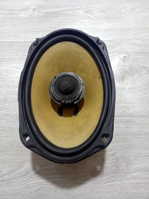 Продам 1-шт Pioneer original динамик в хорошем состоянии.