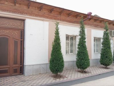 Mirobod tumanida Fayzobodda 6,5 sotix Fayzli xonadon sotiladi