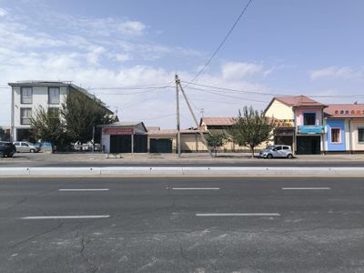 Hovli sotiladi Bodomzor