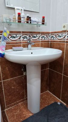 Продаю раковину почти как новый