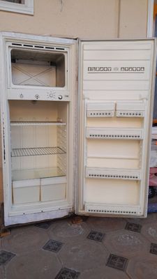Холодильник Снежинка