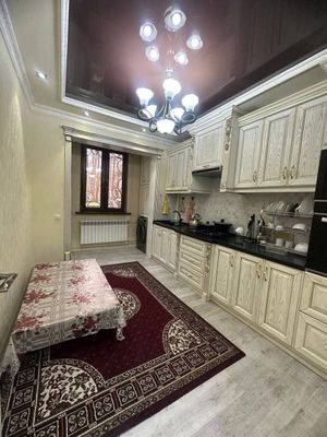 Chilonzorda qizlarga sheriklikga kvartira