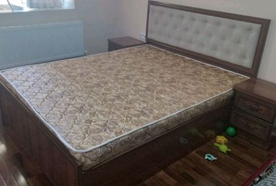 spalniy sotiladi matrasi bilan xolati yaxwi