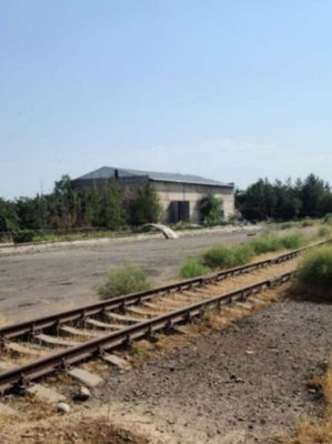 Продается база, Чирчик 32 соток. Ж.Д ветка есть