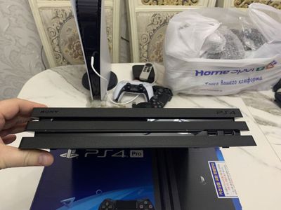 Playstation4 pro тор 50-100игр 4K 1ТВ как на фото