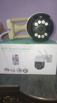 kamera sotiladi karobkasi bor narxi 500 ming soʻm