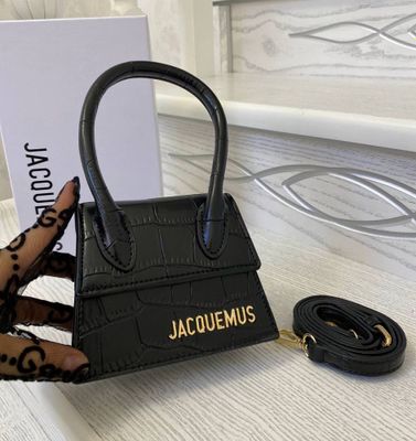 Сумочка Jacquemus