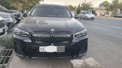 BMW. iX3.Ful. Elektro. Yili 2022. Yurgani 50000. Narxi 31900