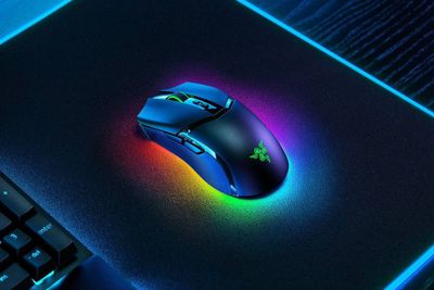 Razer Cobra Pro. Black. Mishka