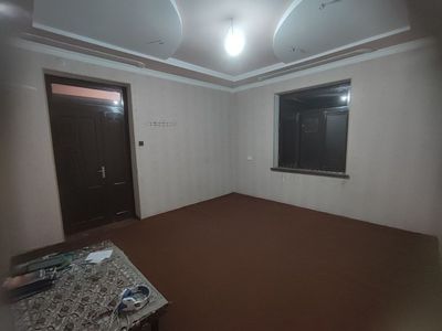 Ховли Уйга студент боллар олинади
