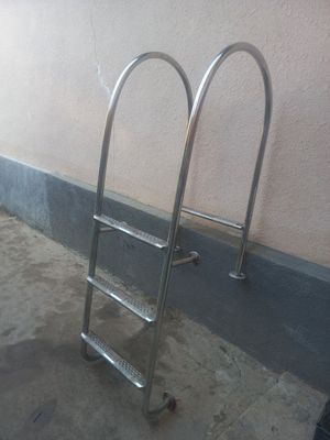 Леснитса для бассейна