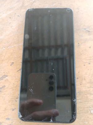 redmi 12 xotira 128 ha 8 ega dakiment karopka yõq