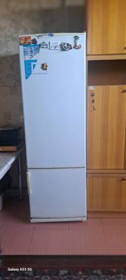 холодильник б/у очень хорошо работает. 2млн