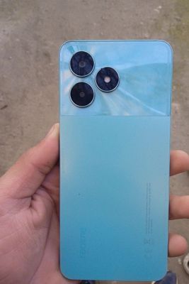 Realme c51 128.8 gb aybi ekrani ozgina singan buxoro jondor