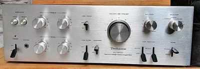 Technics Su-3200